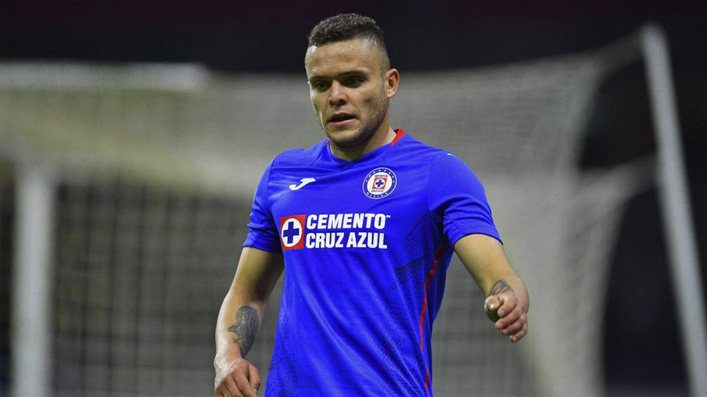 Jonathan Rodríguez, apena y arrepentido con Cruz Azul