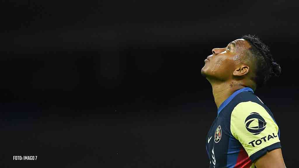 Roger Martínez sería el extranjero sacrificado en América