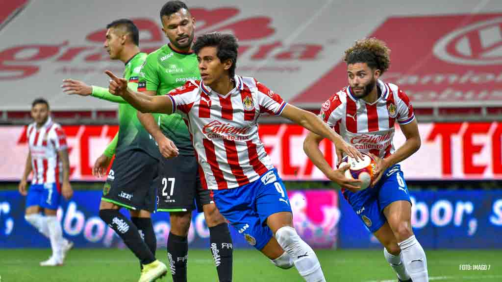 Video: El gol de Macías en el Chivas vs Juárez