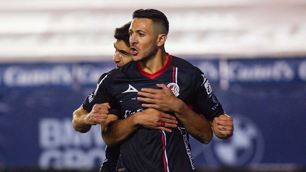Video: Gol de Ramiro González para el 1-0 de San Luis sobre Chivas