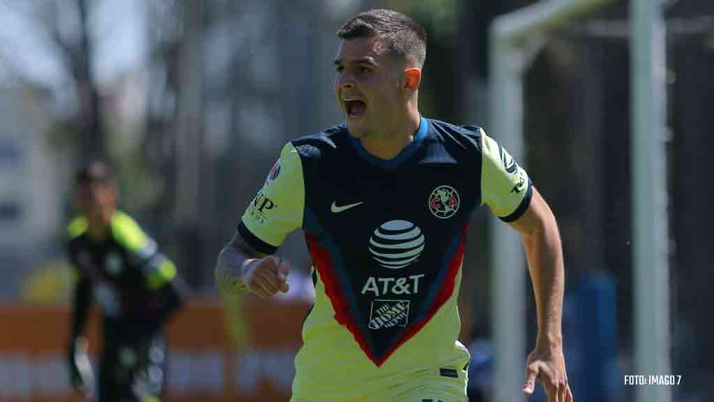 Benedetti solo ha jugado 35 por ciento de los partidos con América