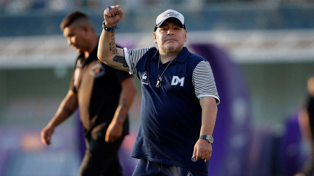 Revisarán teléfonos de Diego Maradona por negligencia