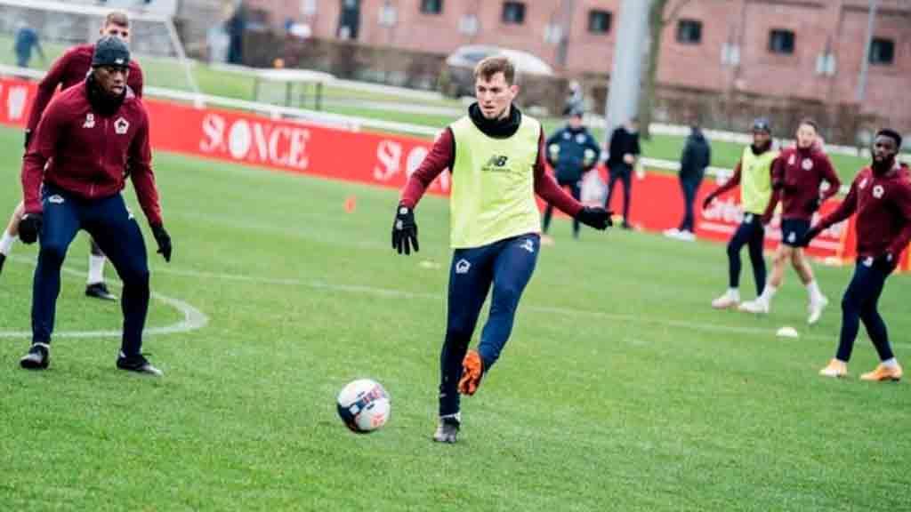 Eugenio Pizzuto dio positivo por Covid-19 con el Lille