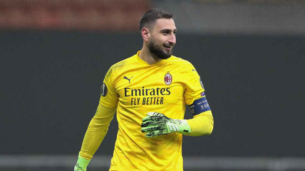 Gianluigi Donnarumma atasca su renovación con el Milán