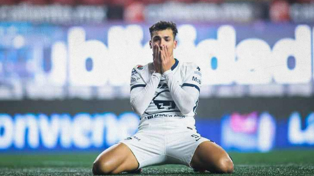 Pumas prepara venta de Juan Dinenno en verano