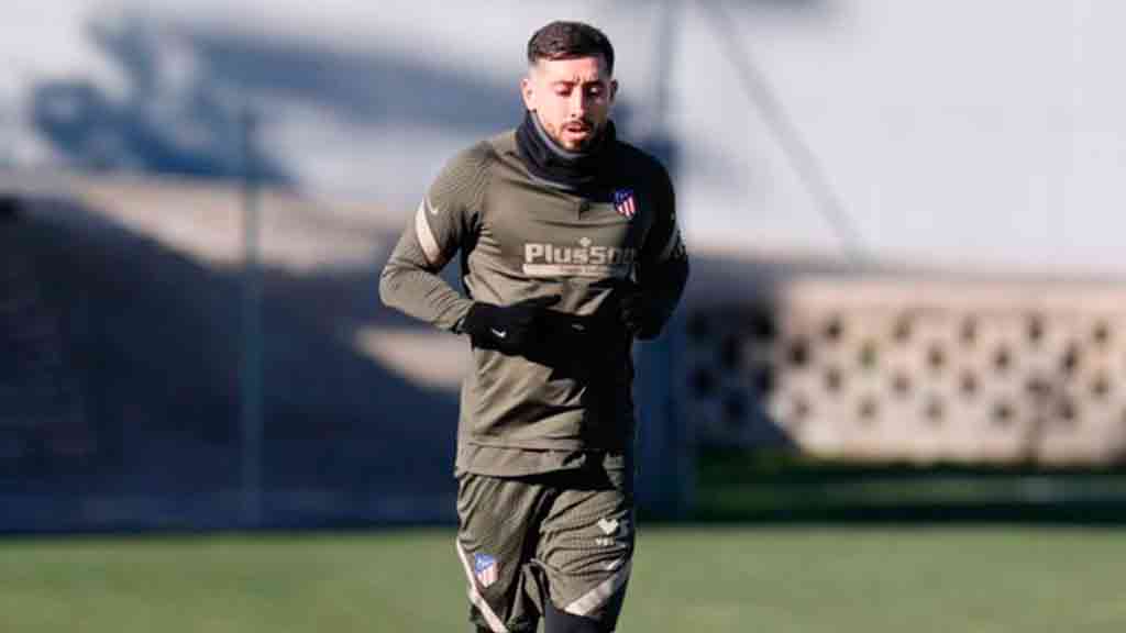 OFICIAL: Héctor Herrera da positivo por Covid-19