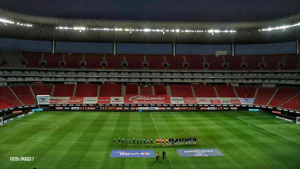 OFICIAL: Partido entre Chivas y Pumas NO tendrá público