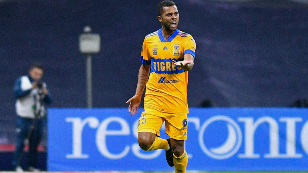 Gremio sigue soñando con Rafael Carioca