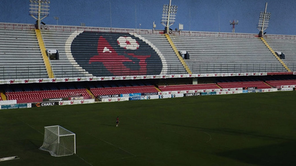 Nuevo Veracruz pelea por nombre de 'Tiburones Rojos'