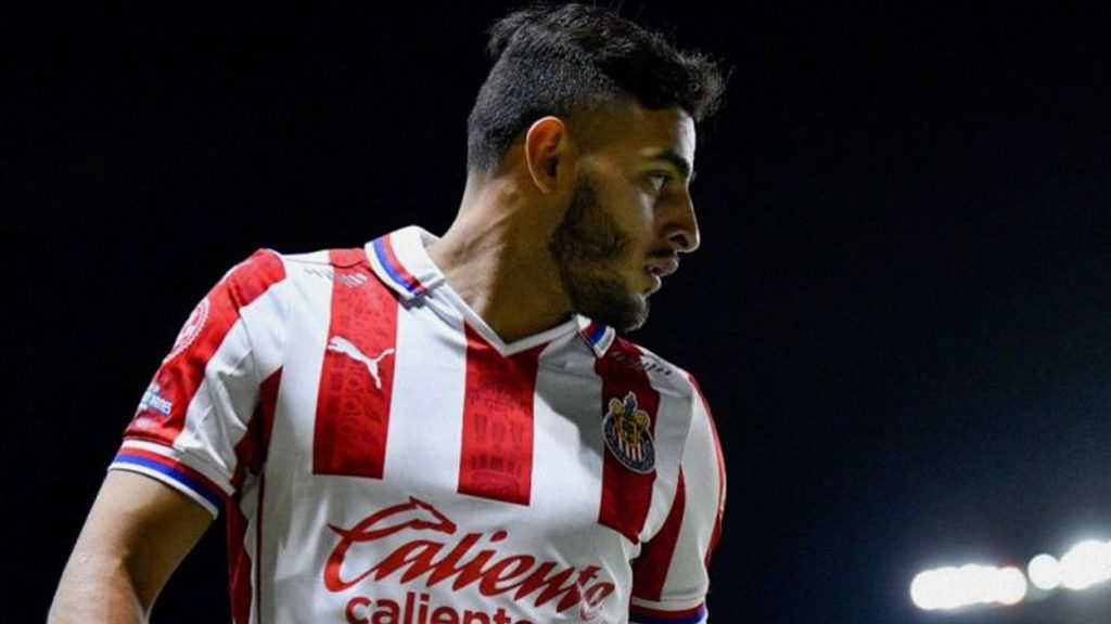 Alexis Vega, con nueva indisciplina en Chivas