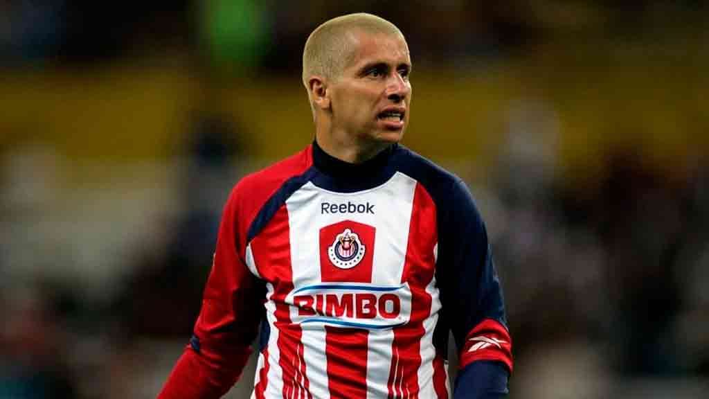 'Bofo' Bautista arremete contra jugadores de Chivas