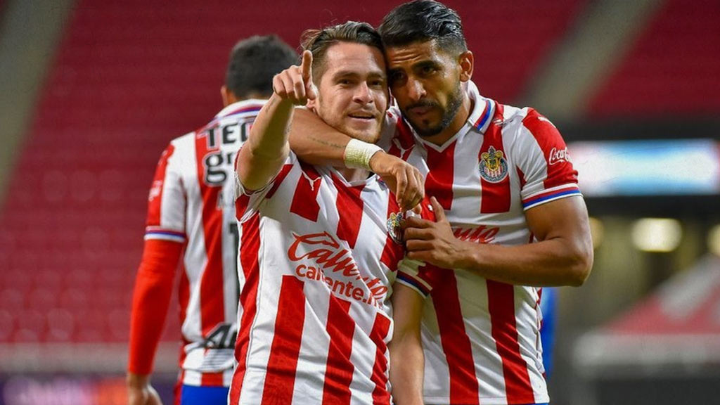 Chivas demanda a empleados que despidió