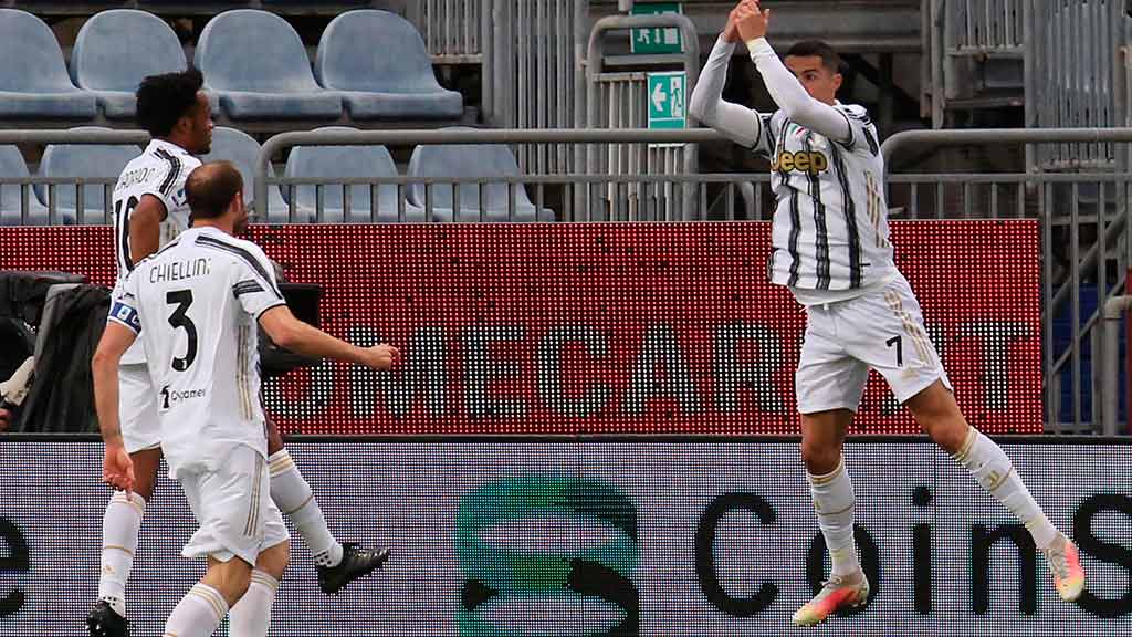 Cristiano Ronaldo, al Real Madrid si baja su salario