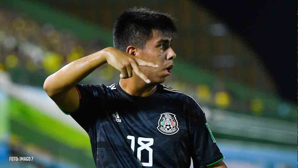 Efraín Álvarez sí estaría en amistosos de la Selección Mexicana