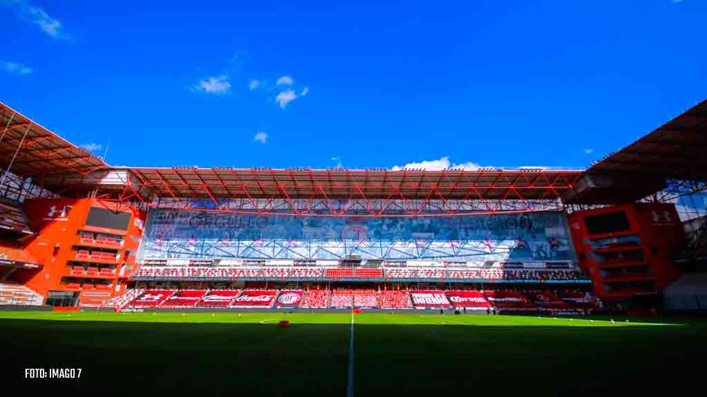 Estadio Nemesio Diez abrió puertas para ser centro de vacunación