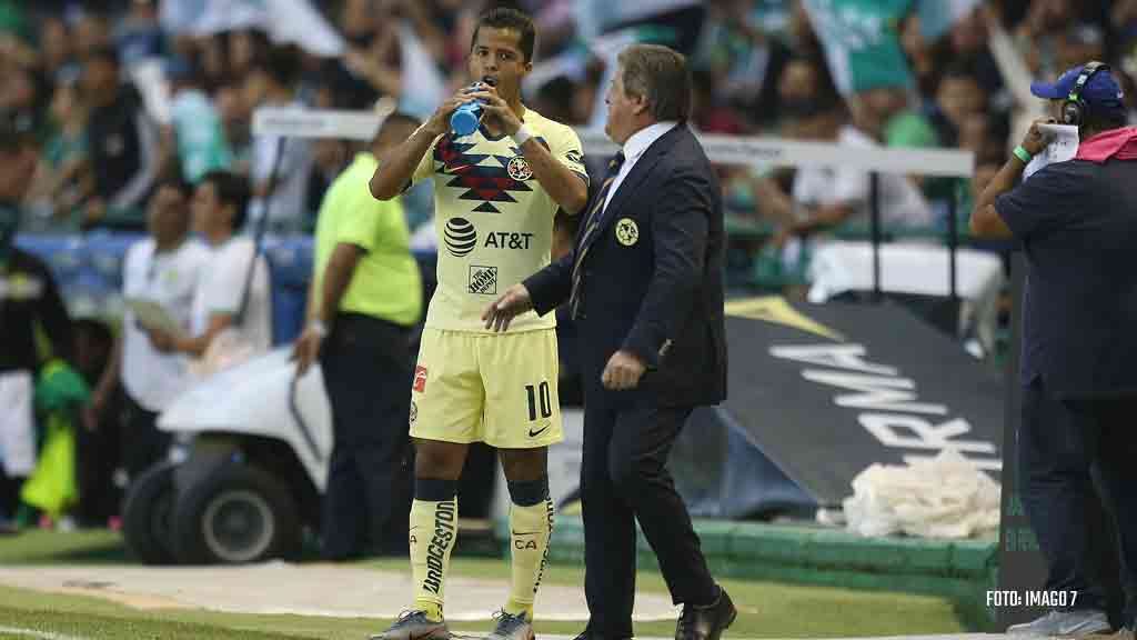 Giovani Dos Santos responde a Herrera