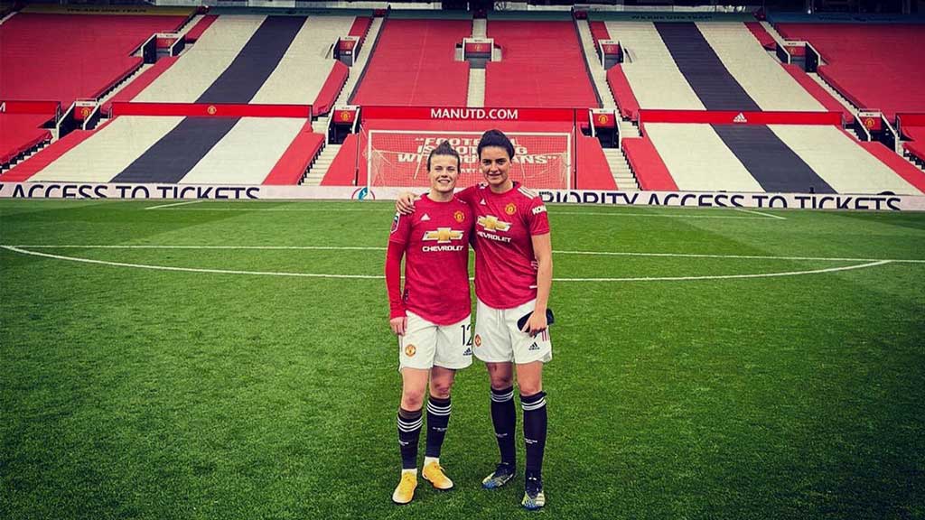 Manchester United Femenil juega por primera vez en Old Trafford