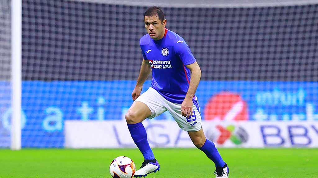 Pablo Aguilar sería una de las bajas de Cruz Azul al termino del torneo