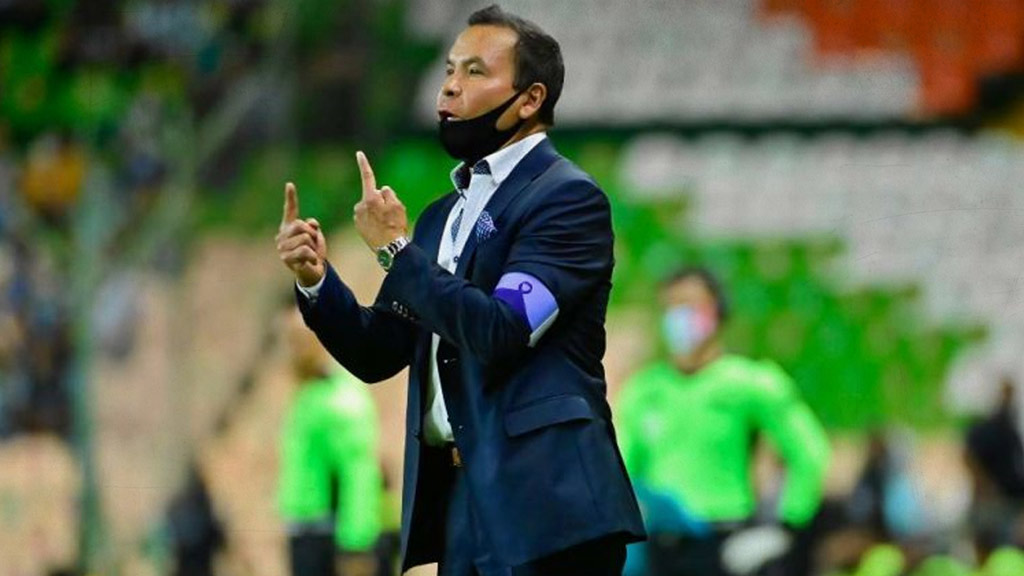 OFICIAL: José Guadalupe Cruz fuera de Necaxa