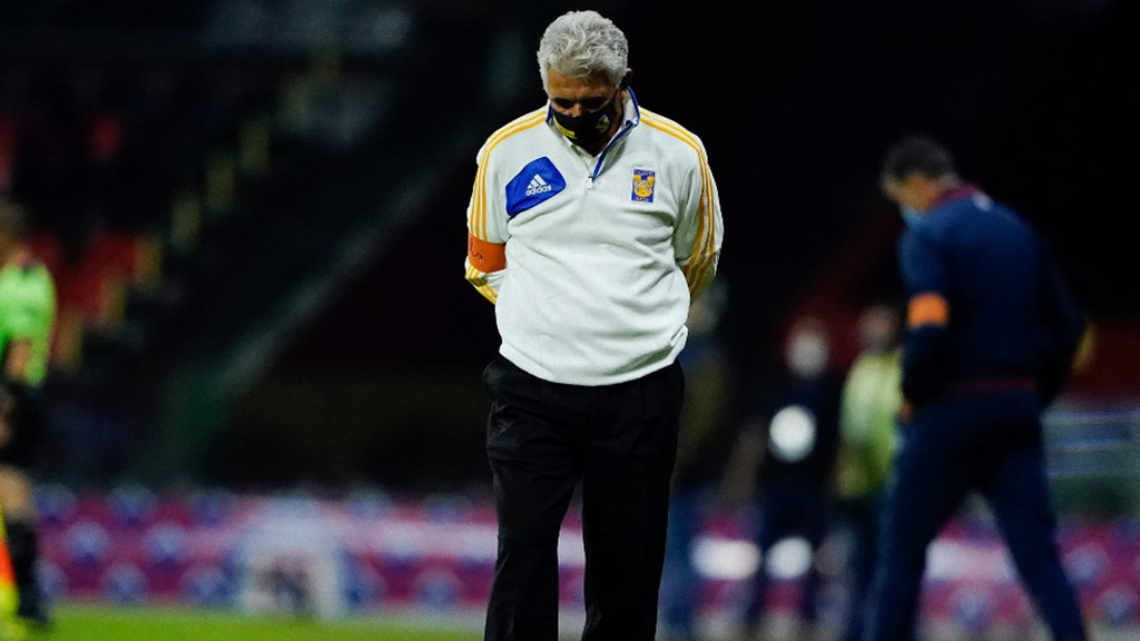 Tuca Ferretti será operado de la cadera