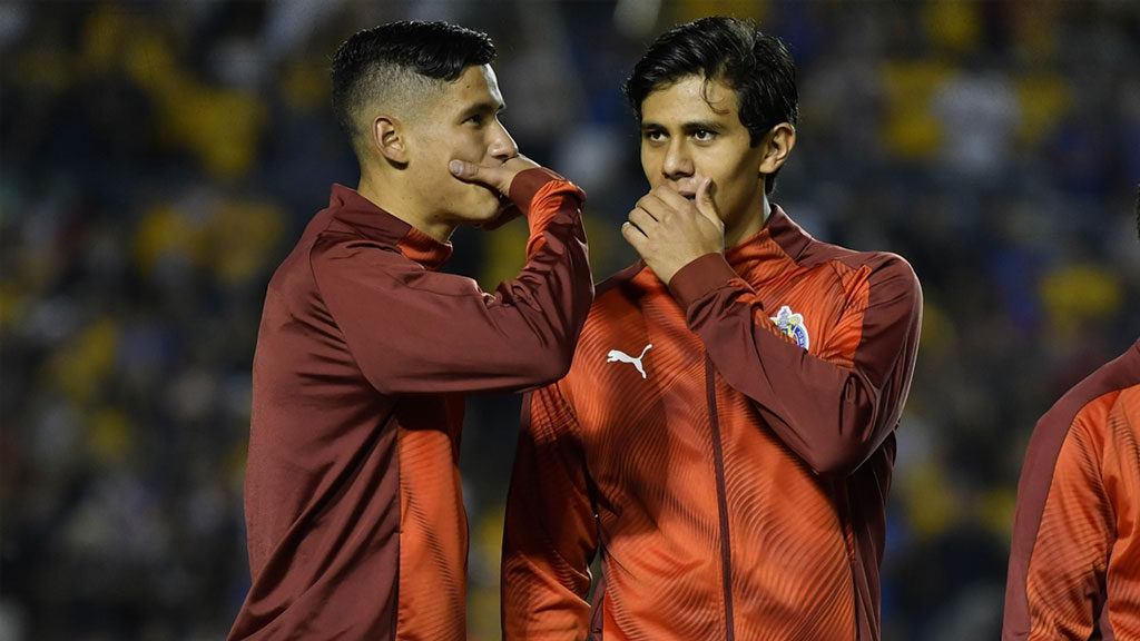 José Juan Macías y Uriel Antuna, cerca de Serie A