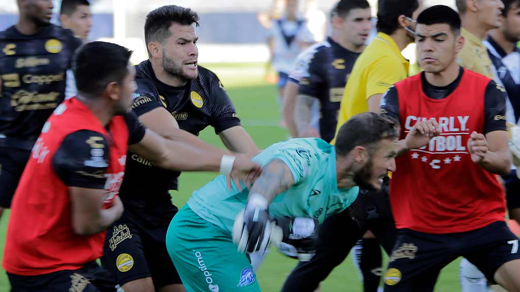 Video: Cristian Campestrini enfurecido en el duelo ante Dorados