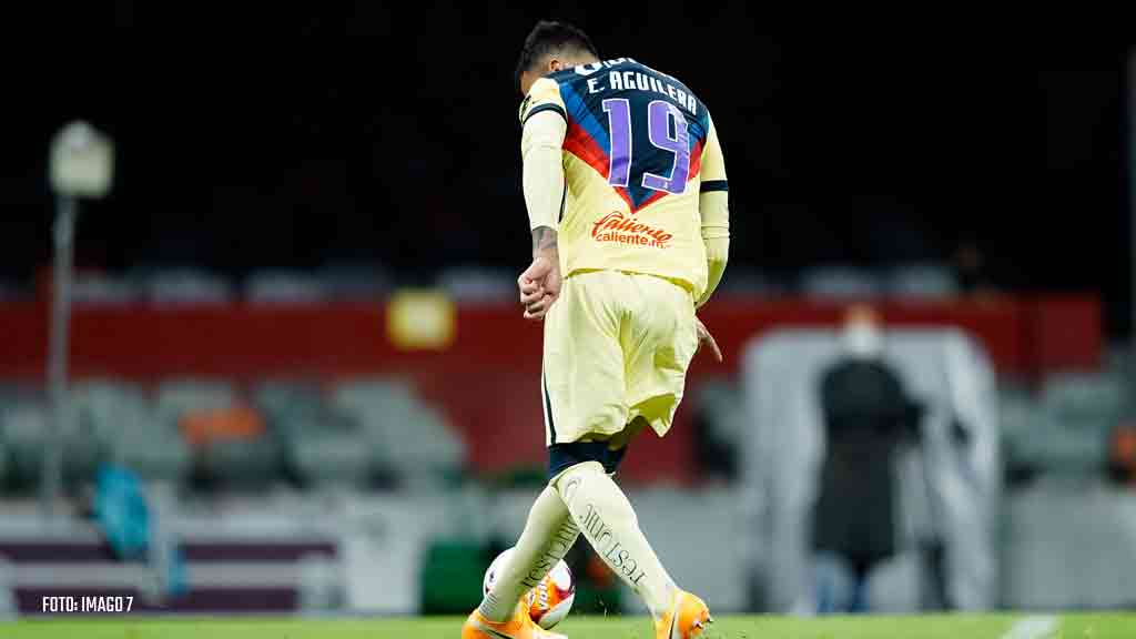 Video: El penal fallado de Emanuel Aguilera ante León