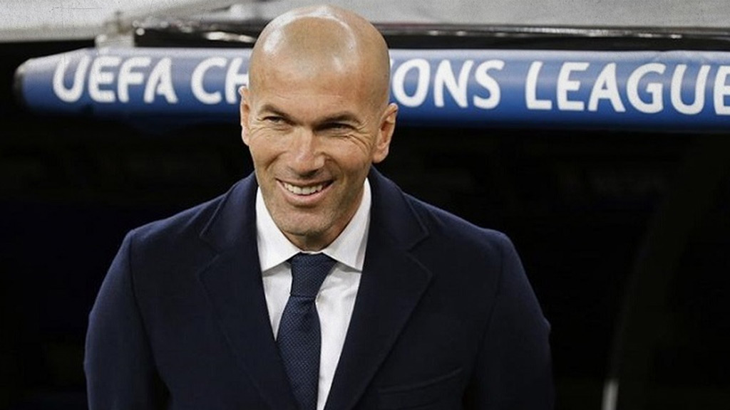 Zinedine Zidane apunta a la Selección de Francia