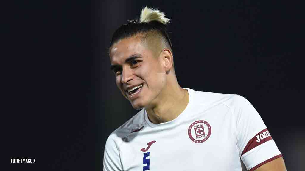 Alexis Peña debutaría con Cruz Azul en Concachampions