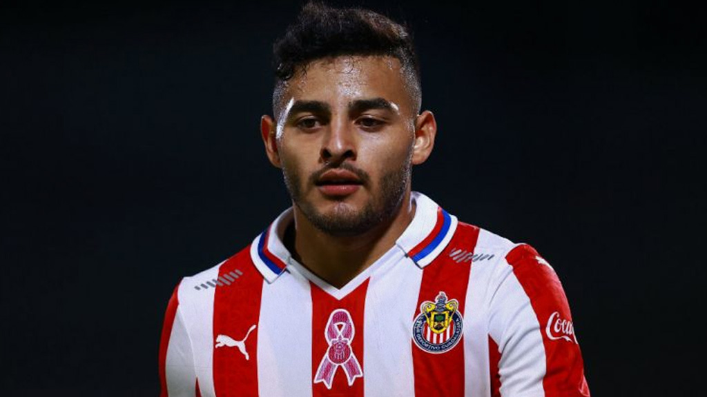 Alexis Vega debe ser el motor de Chivas al ataque