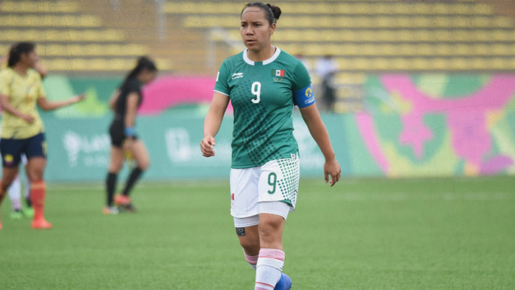 Charlyn Corral podría jugar en la Liga MX Femenil