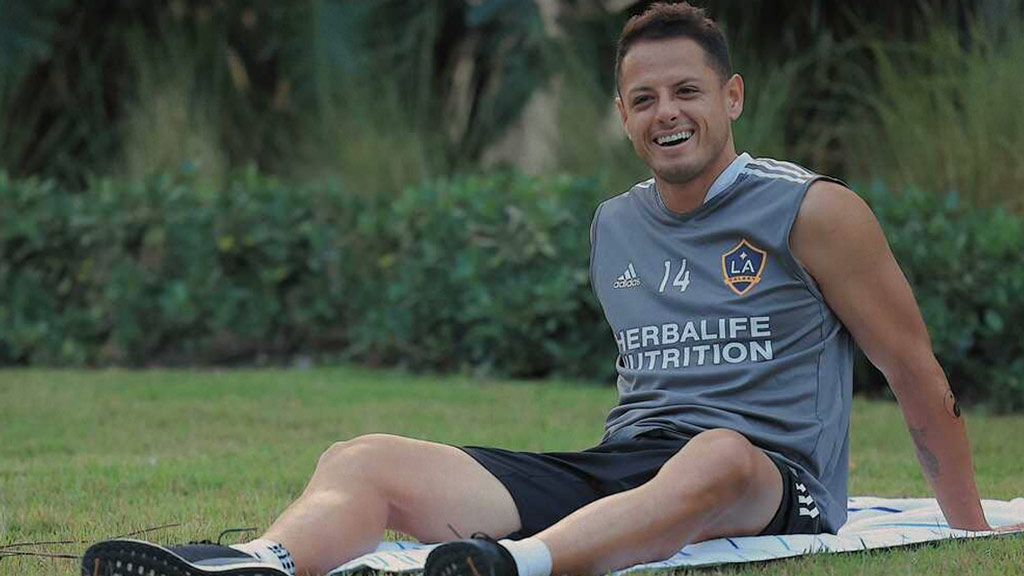 'Chicharito' necesita de una buena cuota goleadora para ser histórico del Galaxy