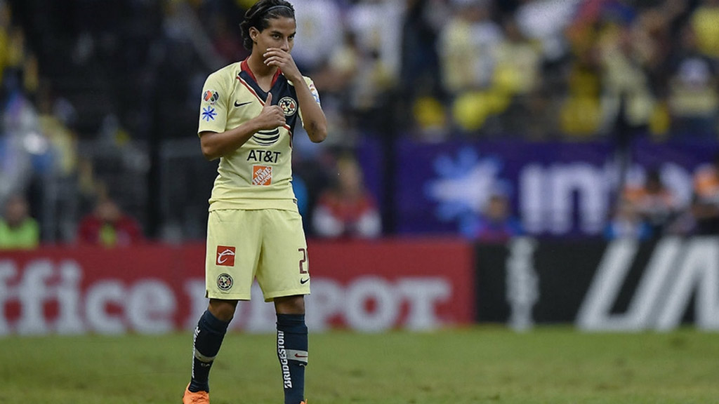 Diego Lainez tuvo un ascenso fugaz con América