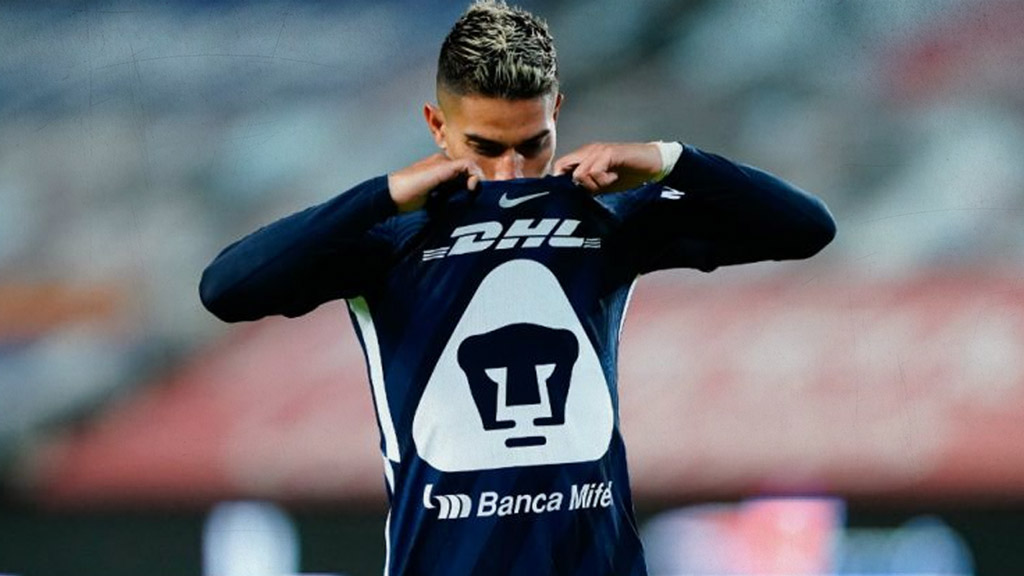 Pumas ya piensa en el sustituto de Favio Álvarez