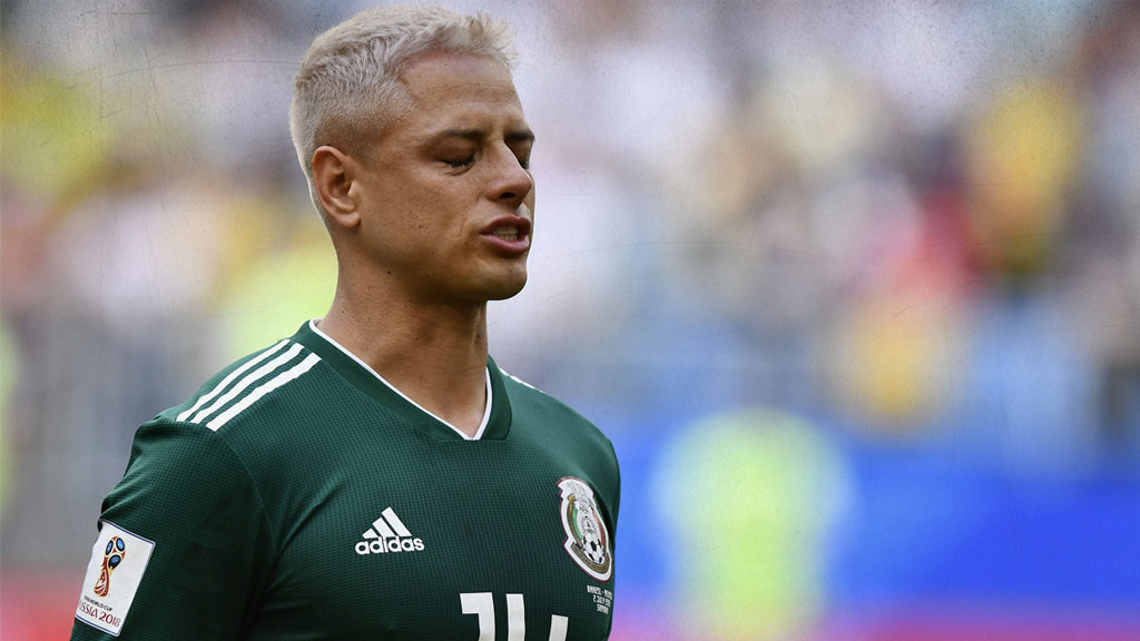 Chicharito necesita mejorar su rendimiento a nivel de clubes