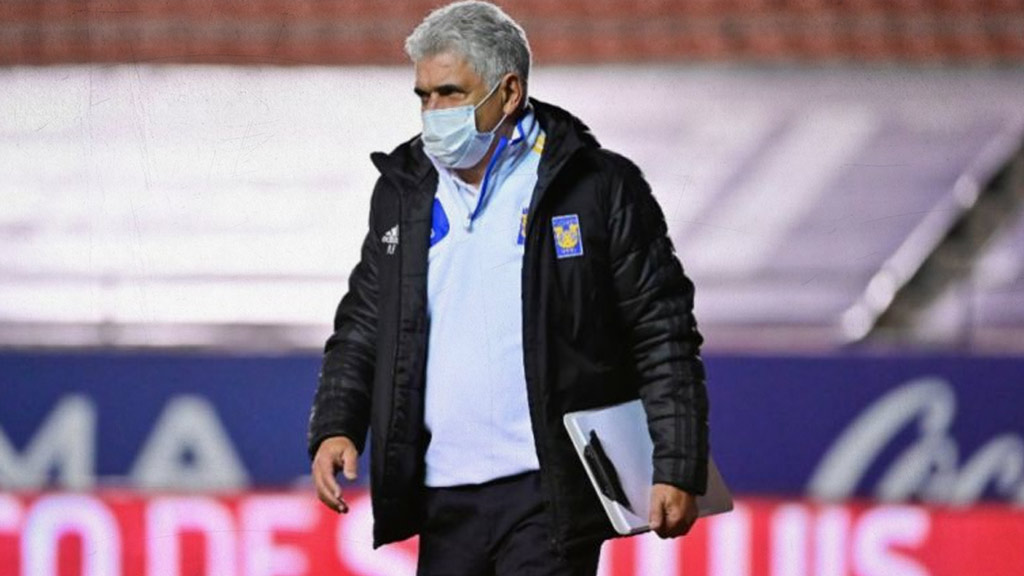 Tuca Ferretti se hace de enemigos en Tigres