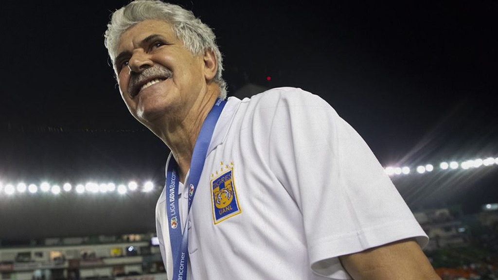 Tuca Ferretti y Tigres, de criticados por falta de títulos, a una alianza históricamente ganadora