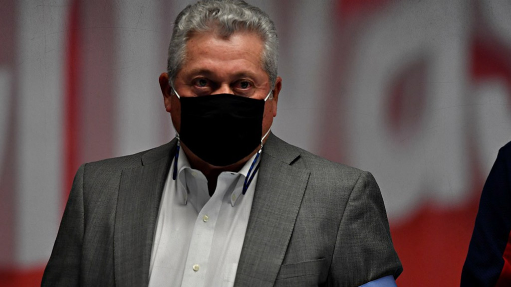 Chivas: directiva y jugadores no entienden a Vucetich