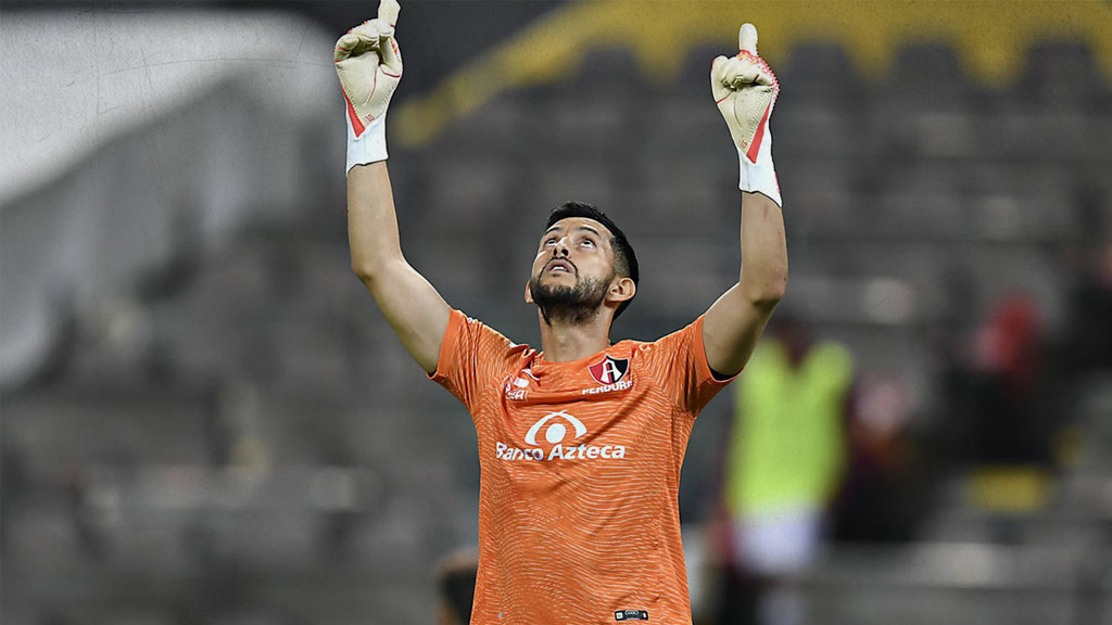 Camilo Vargas tiene todavía tres años de contrato con Atlas