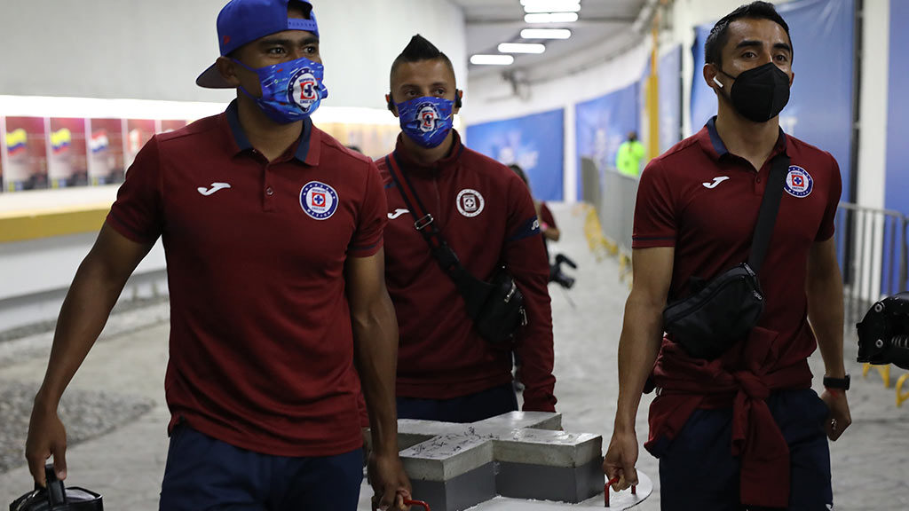 Cruz Azul: El significado de la cruz de cemento, previo a los partidos