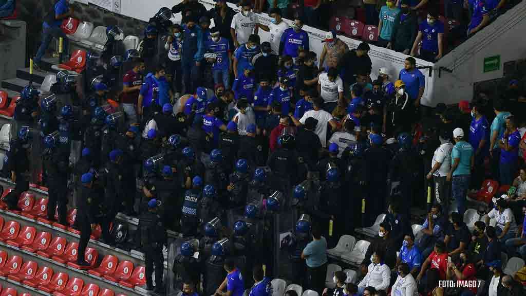 Liga MX: Con reapertura de estadios volvió la violencia en Liguilla