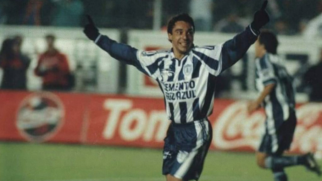 Qué fue de Alejandro 'Hueso' Glaría', delantero de Pachuca que inició maldición de Cruz Azul