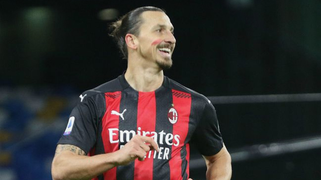 Zlatan Ibrahimovic también regresaría a una Champions