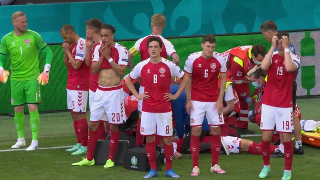 christian-eriksen-se-desvanece-durante-el-dinamarca-finlandia-de-eurocopa-partido-suspendido-uefa