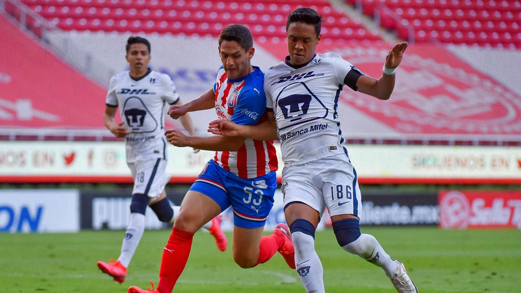 Diego Hernández en un partido de Tapatío ante Pumas Tabasco