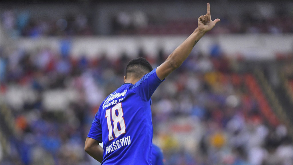 Passerini deberá hacer muchos méritos para ganarse un lugar en Cruz Azul