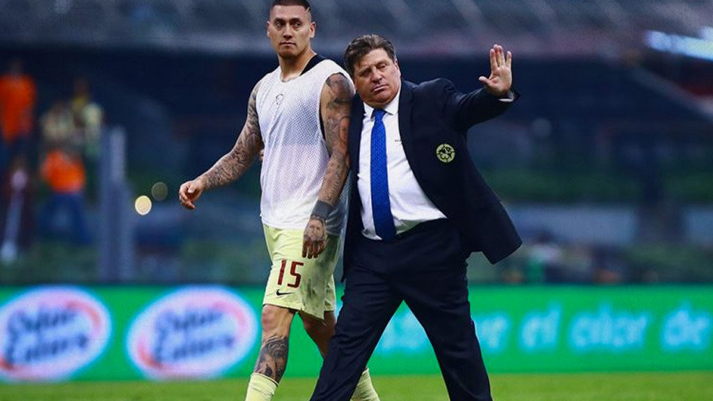 Miguel Herrera y su debilidad por jugadores de Pumas