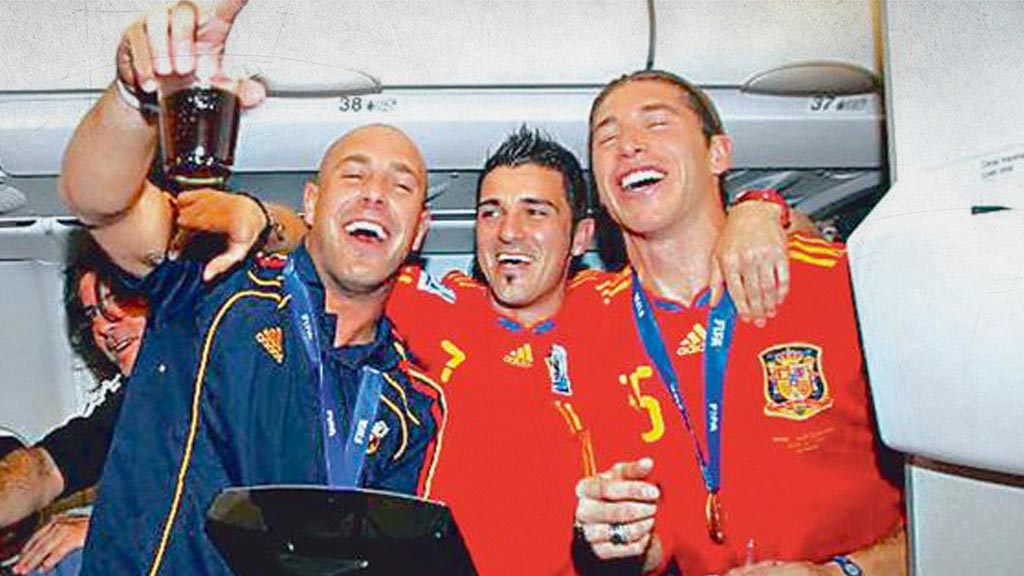 Selección de España; Píntame de Elvis Crespo, inesperado éxito de Sergio Ramos y David Villa en 2010