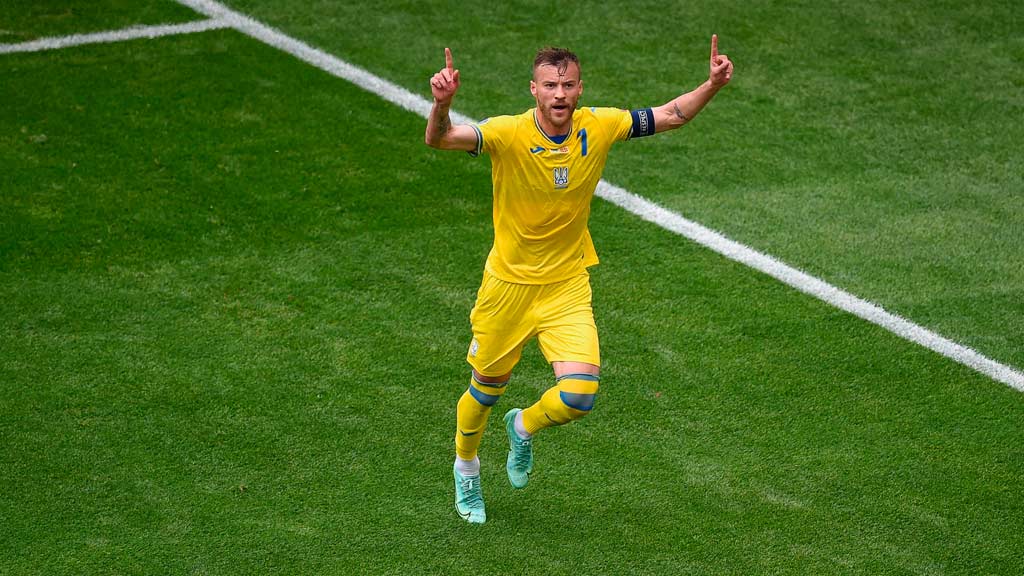 Selección de Ucrania; Andriy Yarmolenko, a la caza de Andriy Shevchenko como máximo goleador