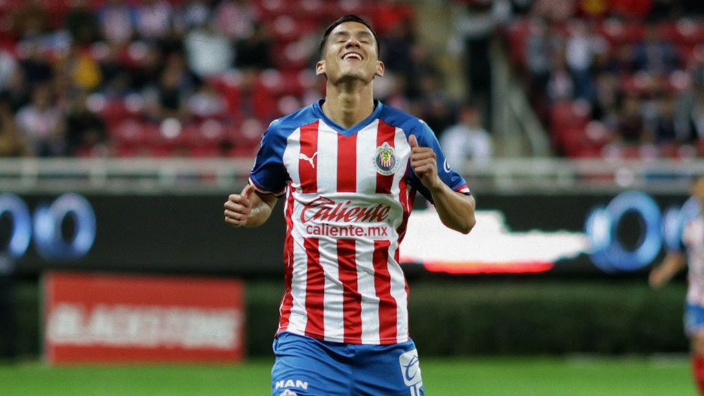 Chivas: La millonaria inversión fallida por Uriel Antuna